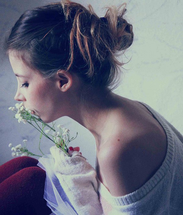 摄影师Fabrizia Milia：舒展的女性身体美