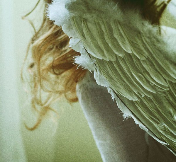 摄影师Fabrizia Milia：舒展的女性身体美