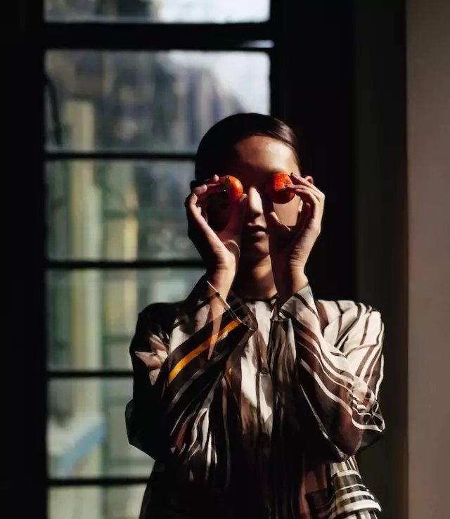 伦敦摄影师Jack Davison 眼中的上海:轰然坍塌 又迅速崛起