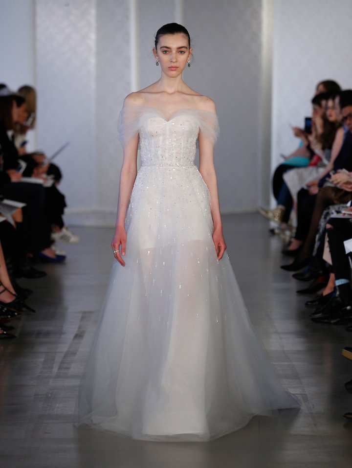 Oscar de la Renta 2025纽约婚纱周婚纱秀