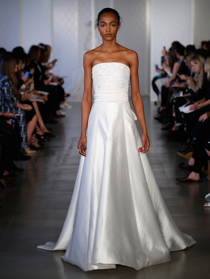 Oscar de la Renta 2025纽约婚纱周婚纱秀