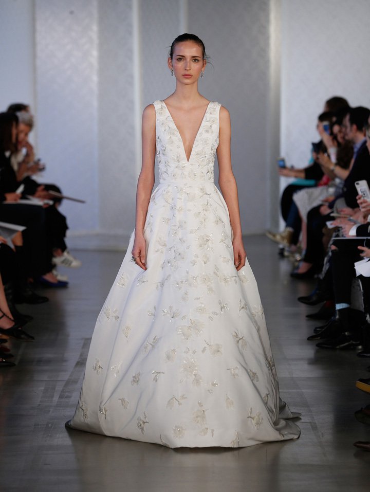 Oscar de la Renta 2025纽约婚纱周婚纱秀