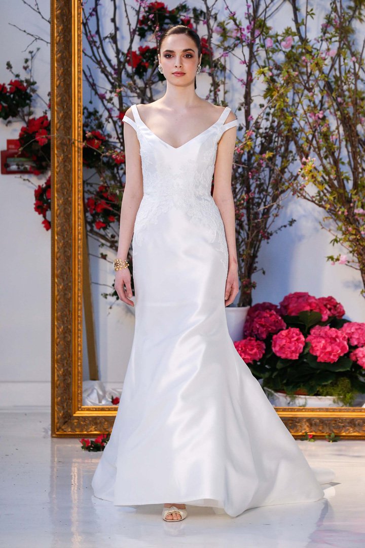 Anne Barge 2025纽约婚纱时装周婚纱秀