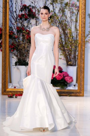 Anne Barge 2025纽约婚纱时装周婚纱秀