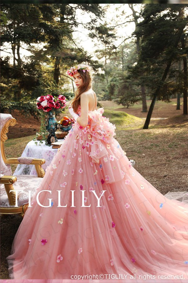 婚纱品牌Tiglily 2025婚纱礼服系列