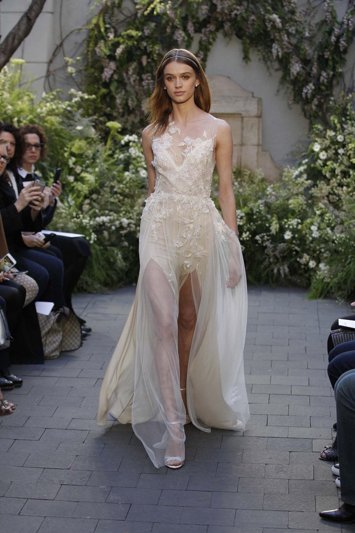 Monique Lhuillier 2025纽约婚纱周婚纱发布会