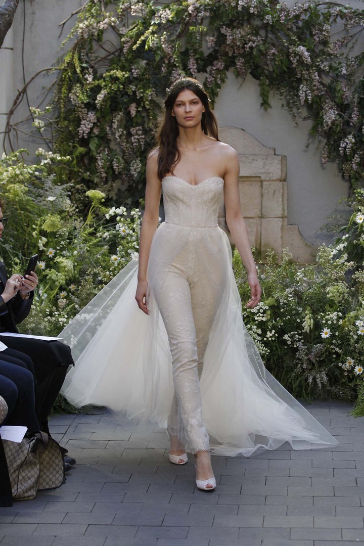Monique Lhuillier 2025纽约婚纱周婚纱发布会