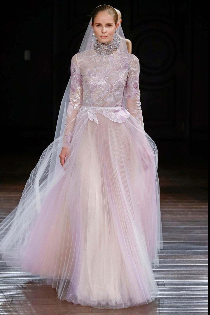 Naeem Khan（纳伊·姆汗）2025纽约婚纱周婚纱秀