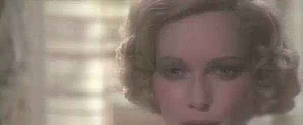 原来德芙的故事这么凄美