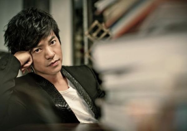 李健:读点看似无用的书