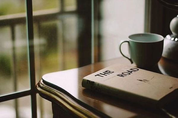 达到怎样的标准才能创作并出版一本书?