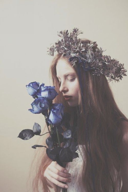 晚安心语:倔犟的像块石头,心却软得像块豆腐