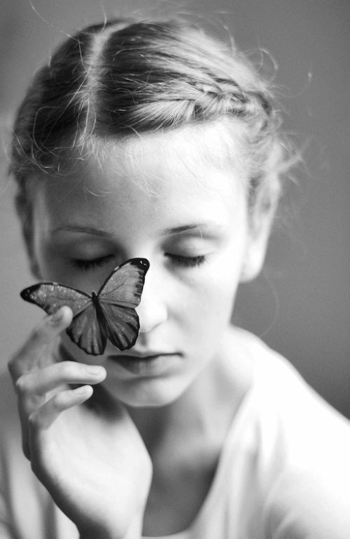 早安心语:其实你是活给自己看的,没有多少人能够把你留在心上