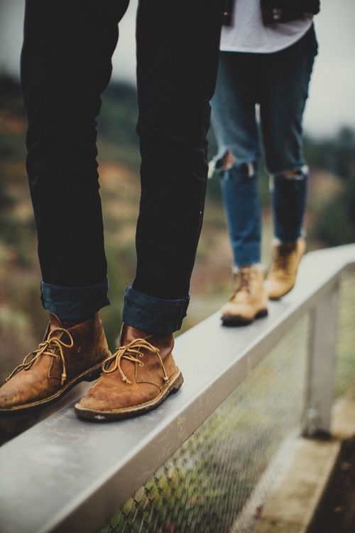 晚安心语:愿你执迷不悟时少受点伤,愿你幡然警醒时物是人是