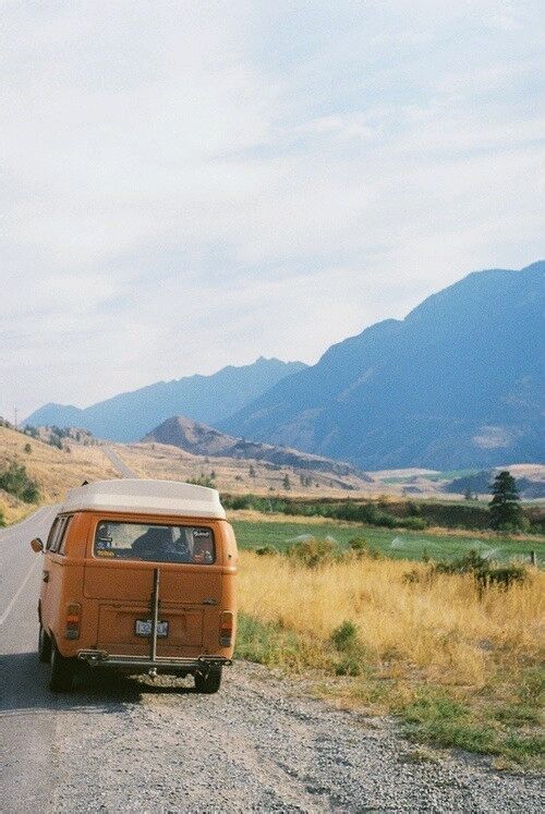 晚安心语:不要高估两年内的自己,也不要低估十年后的自己