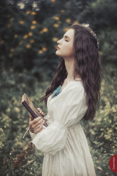 早安心语:我有着长长的一生,而你,你一定会来