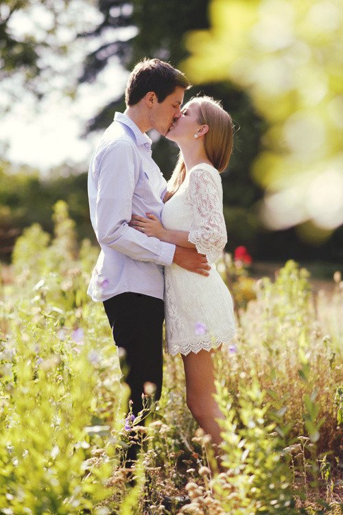 早安心语:我有着长长的一生,而你,你一定会来