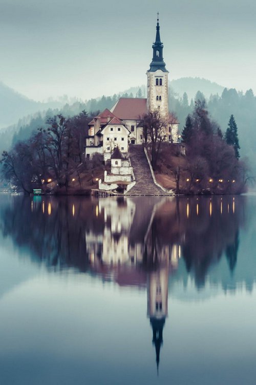 早安心语:天冷记得多加衣,一个人也有好风景