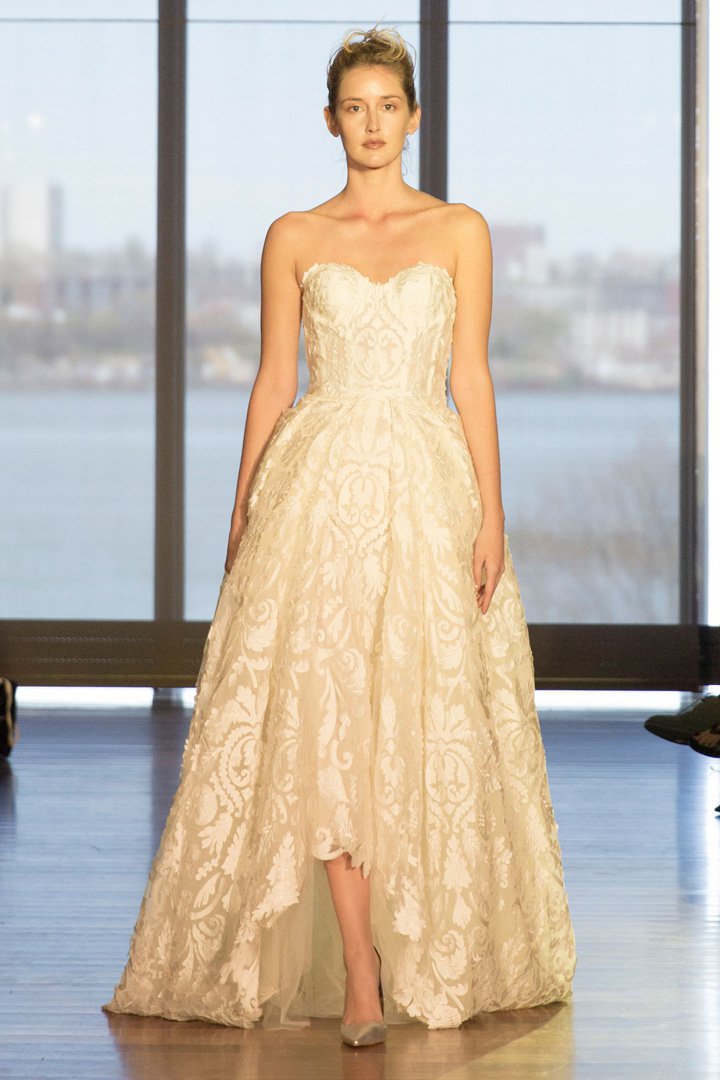 Francesca Miranda 2025纽约婚纱周婚纱秀