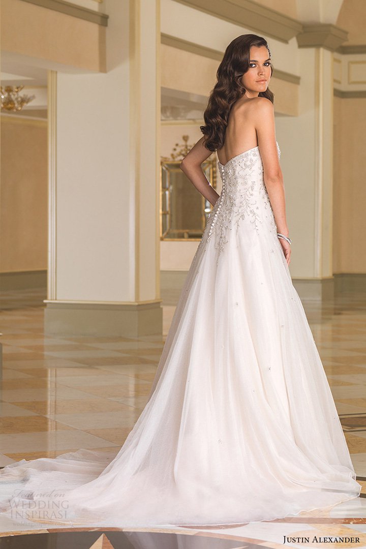 2025流行婚纱图片 看Justin Alexander 2025秋冬婚纱礼服系列