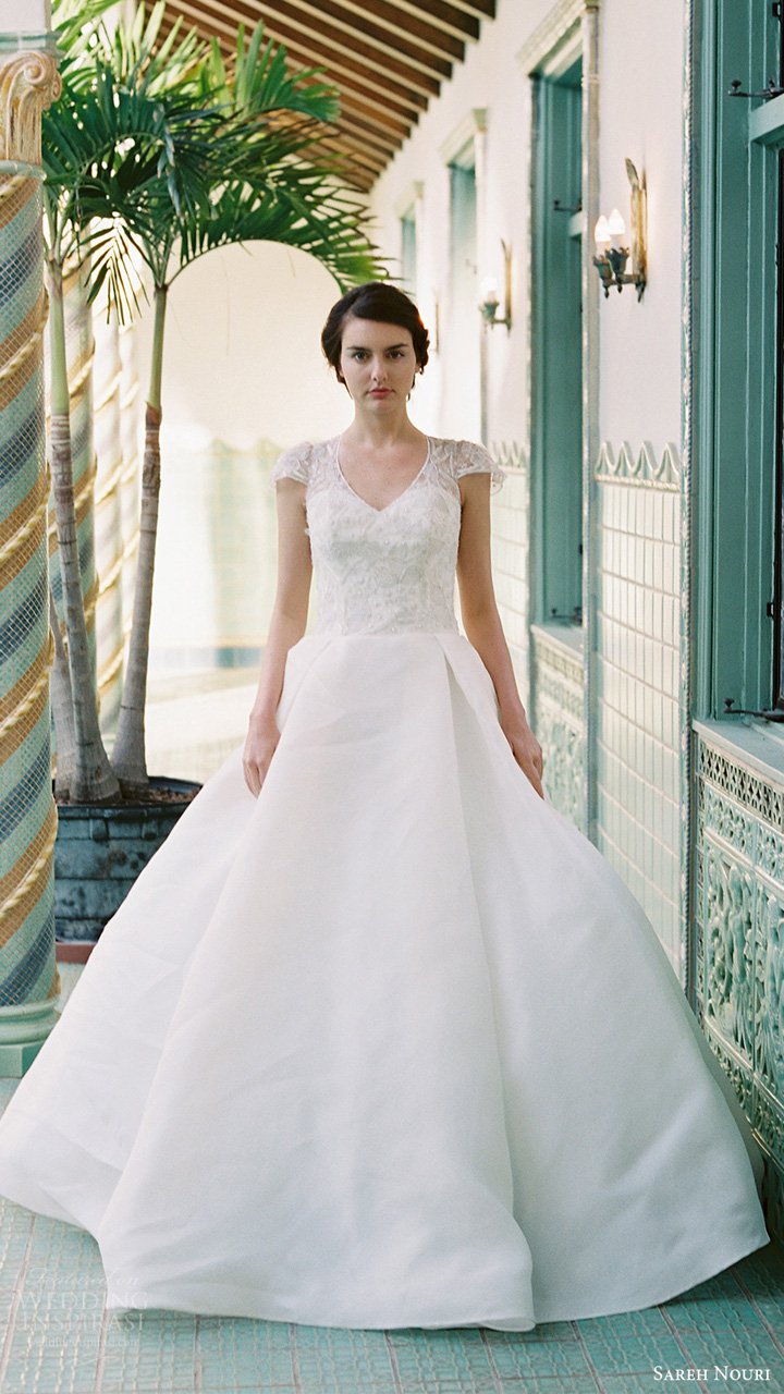 最新婚纱礼服摄影欣赏 Sareh Nouri发布2025婚纱礼服系列