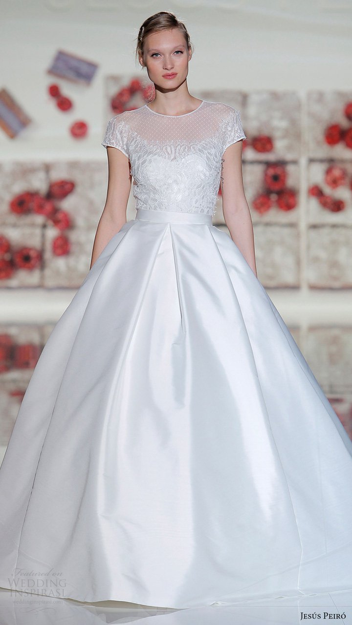 Jesus Peiro 2025巴塞罗那婚纱周婚纱秀