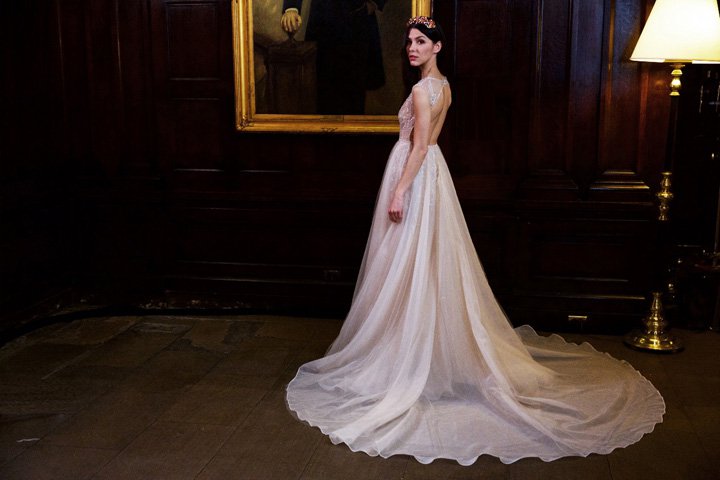 Berta 2025婚纱礼服系列