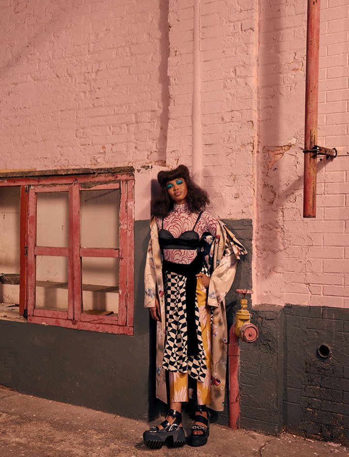 Naomi Campbell演绎《Vogue》杂志时尚大片