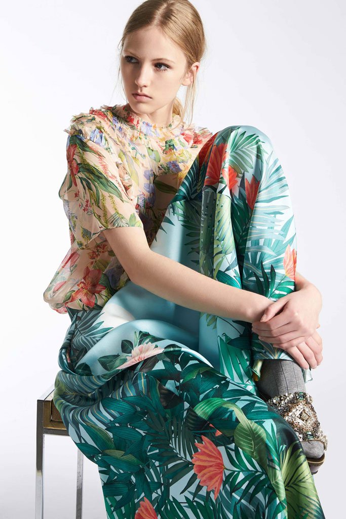 Rochas 2025早春度假系列Lookbook