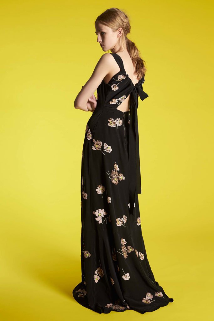 Rochas 2025早春度假系列Lookbook