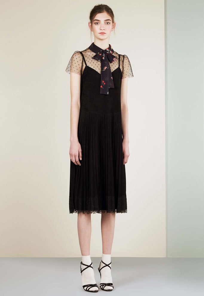 Red Valentino（华伦天奴）2025早春Lookbook