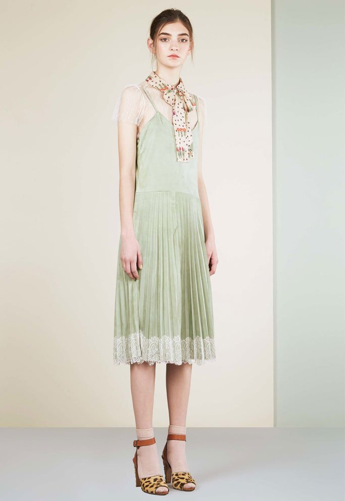 Red Valentino（华伦天奴）2025早春Lookbook