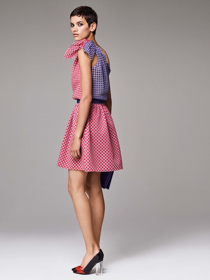 Giorgio Armani（乔治·阿玛尼）2025早春品牌广告大片