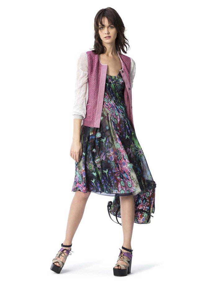 Emporio Armani 2025早春品牌广告大片