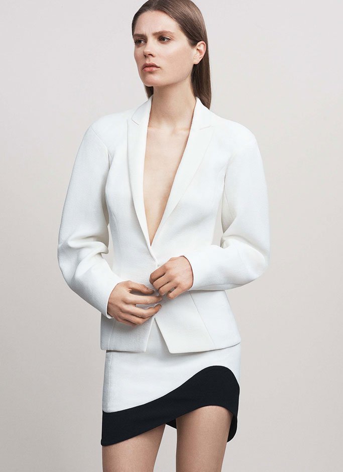 法国时尚品牌 Mugler（穆勒） 2025时尚广告