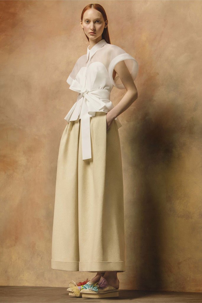 西班牙设计师品牌Delpozo 2025早春度假系列Lookbook