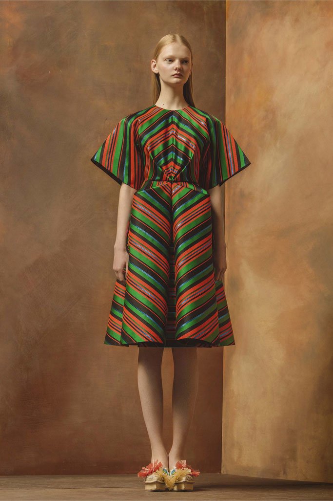 西班牙设计师品牌Delpozo 2025早春度假系列Lookbook