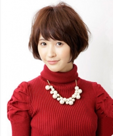 2025流行中长卷发发型 唯美卷发惹动人美眉芳心