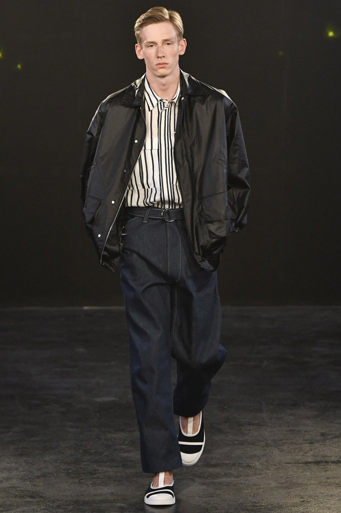 E. Tautz 2025伦敦时装周男装秀