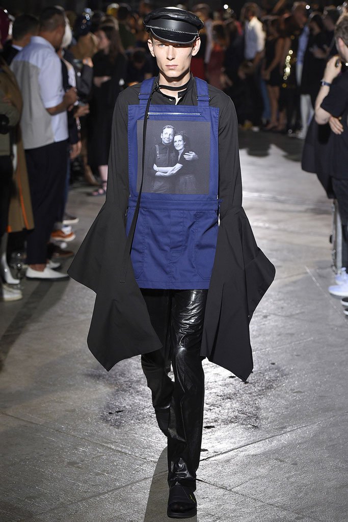 Raf Simons（拉夫·西蒙斯）2025佛罗伦萨男装周男装秀