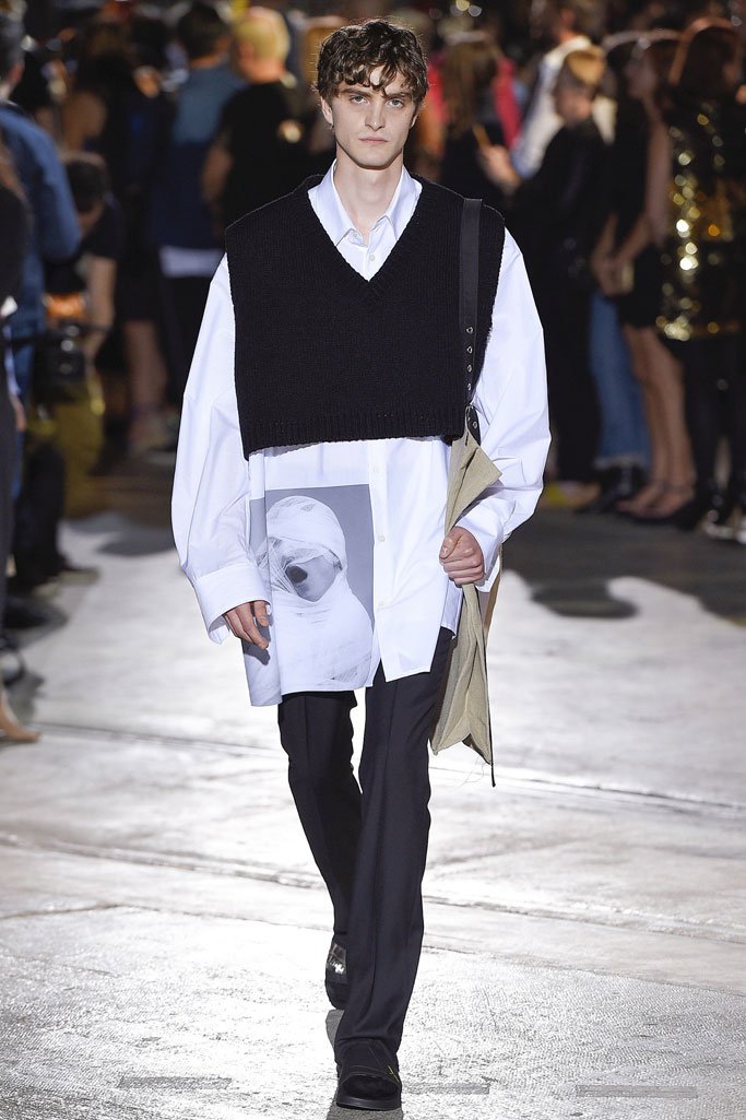 Raf Simons（拉夫·西蒙斯）2025佛罗伦萨男装周男装秀