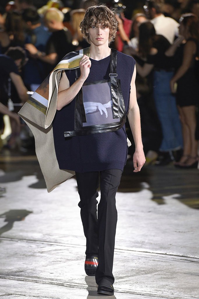 Raf Simons（拉夫·西蒙斯）2025佛罗伦萨男装周男装秀