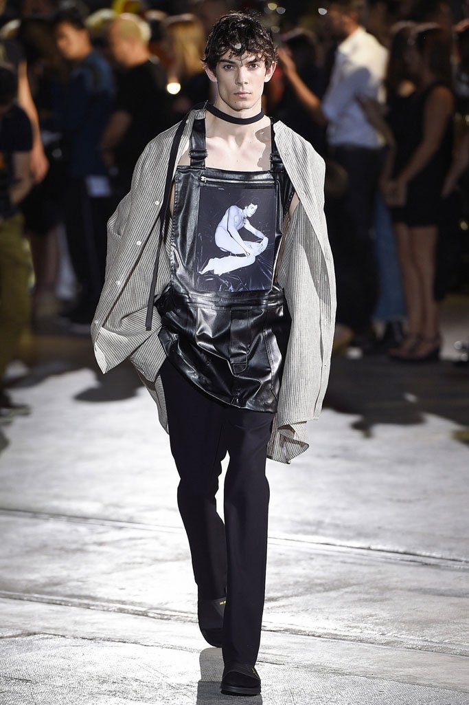 Raf Simons（拉夫·西蒙斯）2025佛罗伦萨男装周男装秀