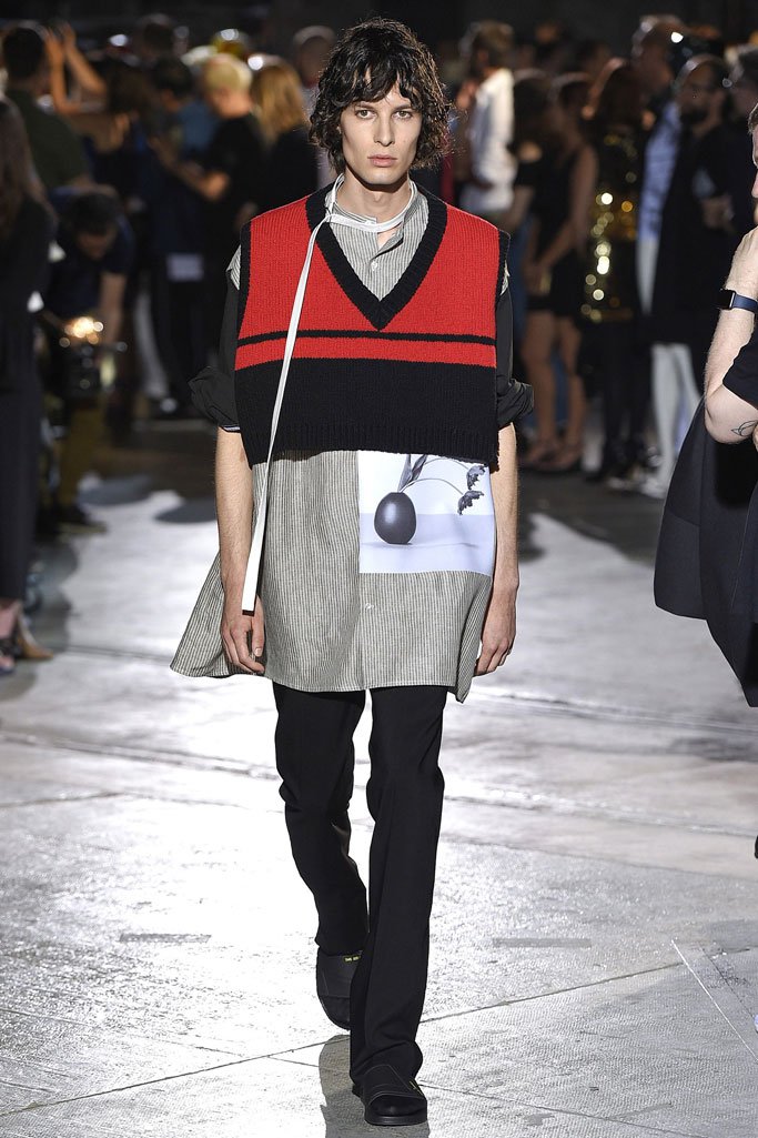 Raf Simons（拉夫·西蒙斯）2025佛罗伦萨男装周男装秀