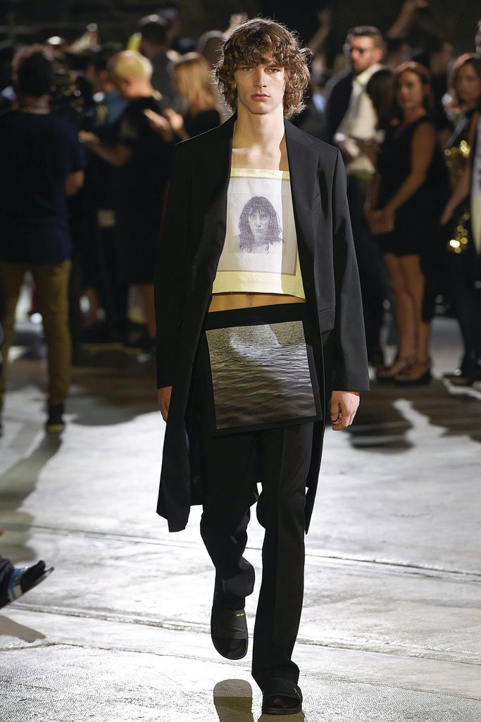 Raf Simons（拉夫·西蒙斯）2025佛罗伦萨男装周男装秀