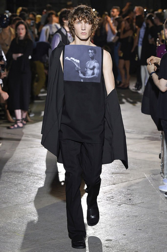 Raf Simons（拉夫·西蒙斯）2025佛罗伦萨男装周男装秀