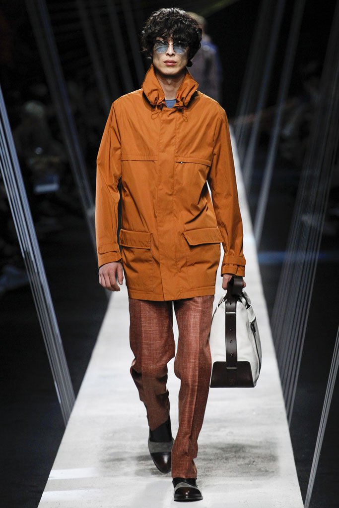 Canali（康纳利）2025米兰时装周男装秀