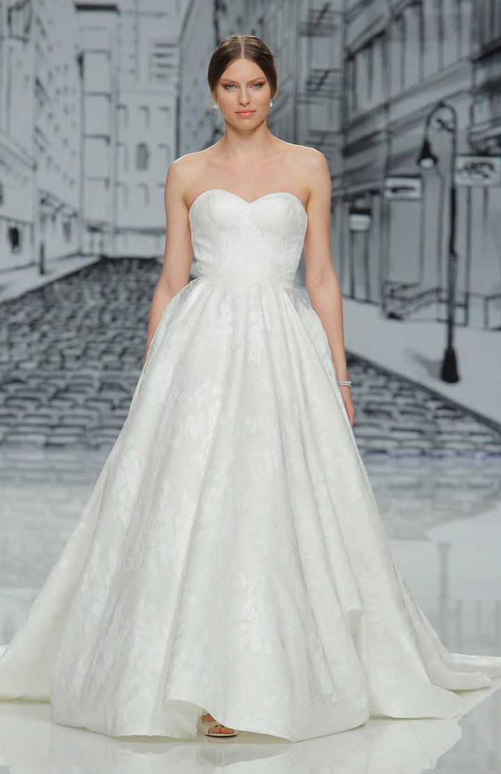 Justin Alexander 2025巴塞罗那婚纱周婚纱秀