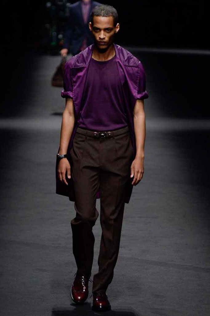 Versace（范思哲）2025米兰时装周男装秀