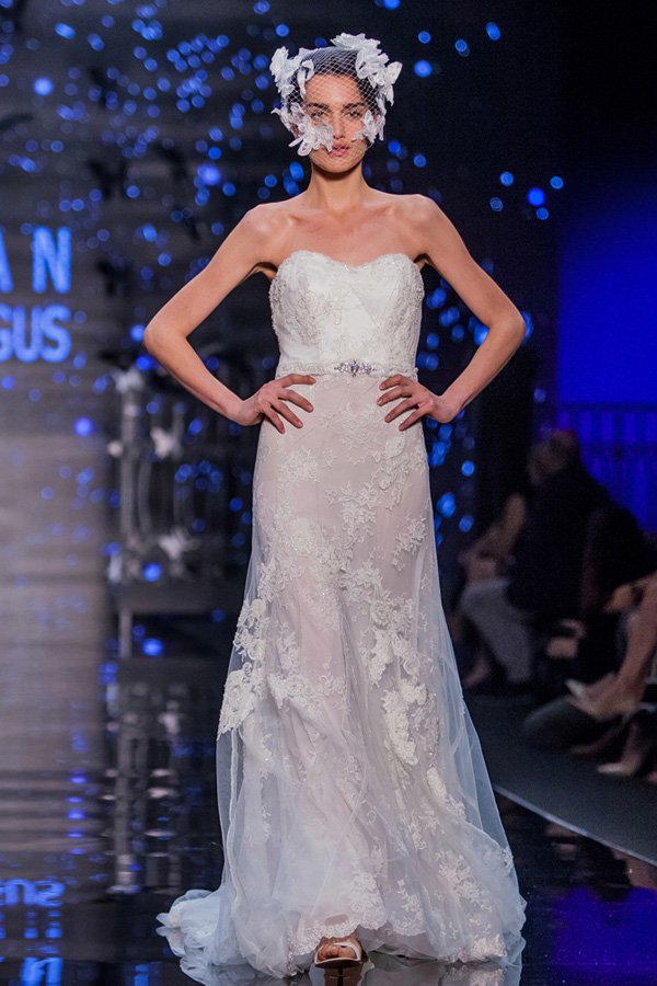 Lusan Mandongus 2025品牌婚纱秀